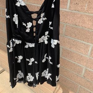 Floral Jumper .